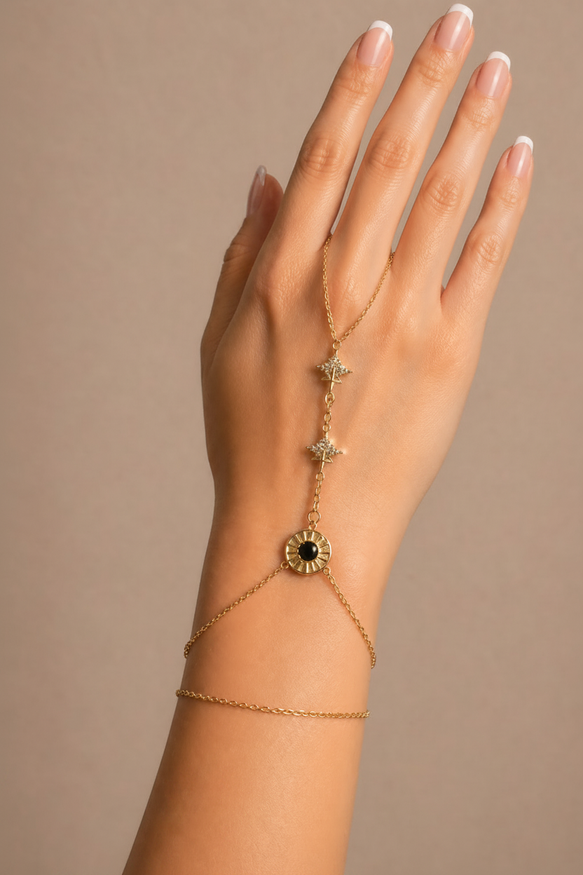 Celestial Charm Handpiece fine jewellery piece on clean white background, product flat lay, ZARIÉ fine jewellery LUMIÈRE collection