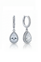 Crystal Drop Earrings – Statement drop earrings on clean white background, product flat lay, ZARIÉ fine jewellery ÉLORA collection