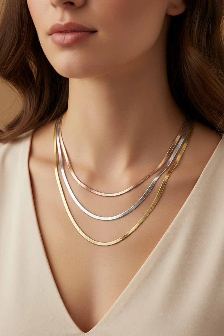 Lustre Grand Necklace fine chain necklace lifestyle shot worn on model against neutral background, ZARIÉ fine jewellery HARMONIE collection
