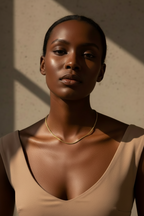 Lustre Twist Chain — Gold fine chain necklace champagne gold-tone close-up detail shot showing craftsmanship, ZARIÉ fine jewellery SÉRÉNITÉ collection
