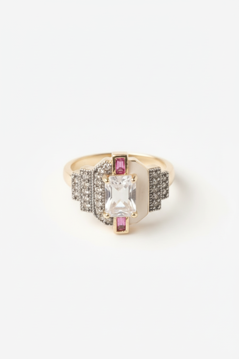 Lysenne Ring open band ring on clean white background, product flat lay, ZARIÉ fine jewellery RAYONNE collection