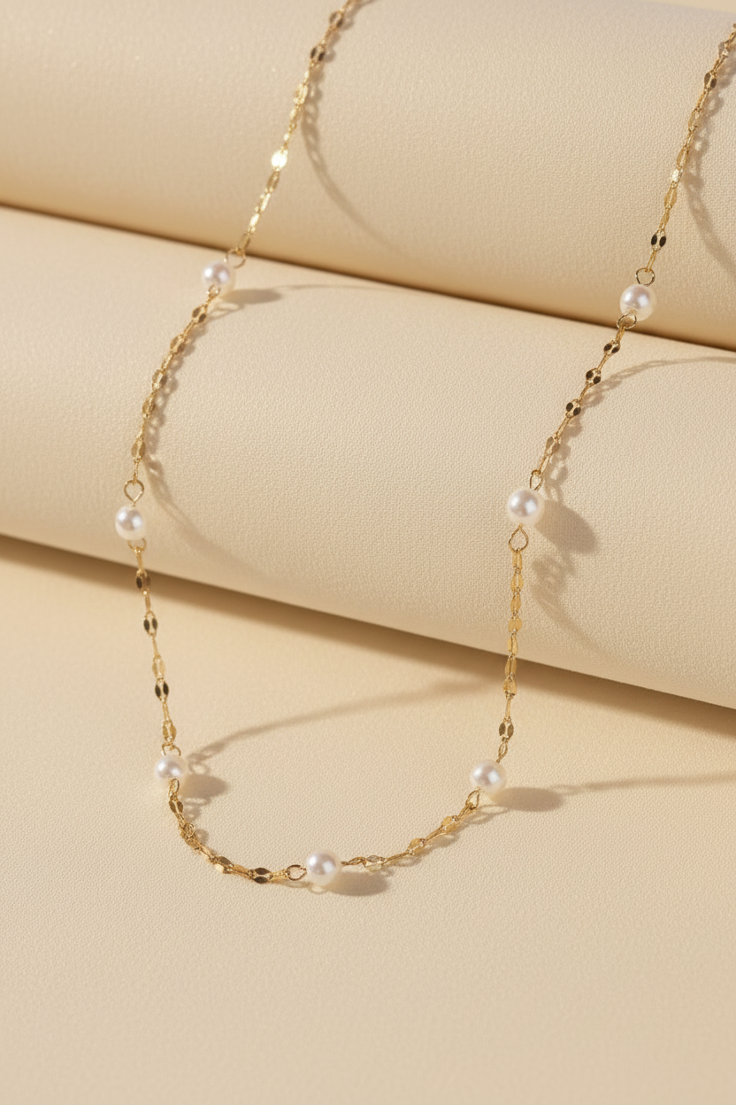 Pearl Link Necklace fine chain necklace with pearl detail additional product view on soft beige background, ZARIÉ fine jewellery SÉRÉNITÉ collection