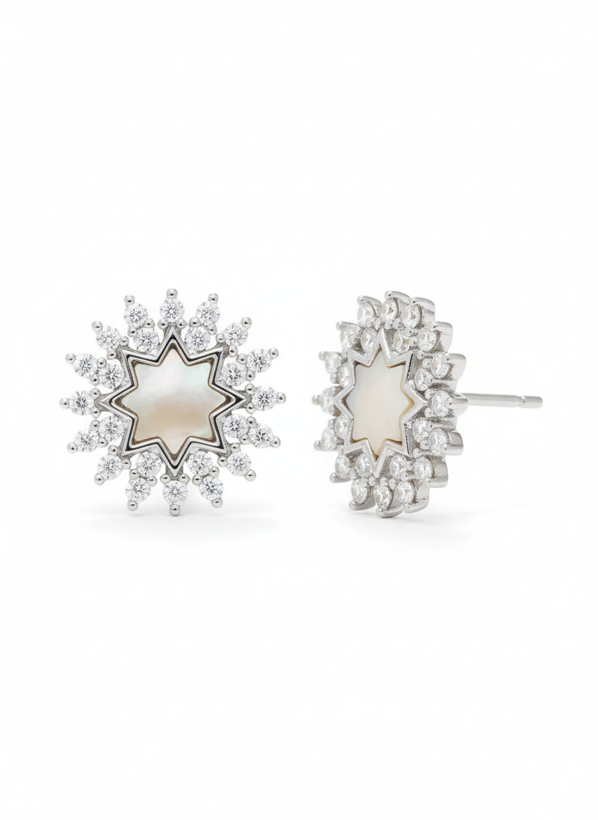 Star Halo Stud Earrings – Statement stud earrings on clean white background, product flat lay, ZARIÉ fine jewellery ÉLORA collection