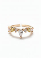Subtle Accent Ring open band ring on clean white background, product flat lay, ZARIÉ fine jewellery RAYONNE collection