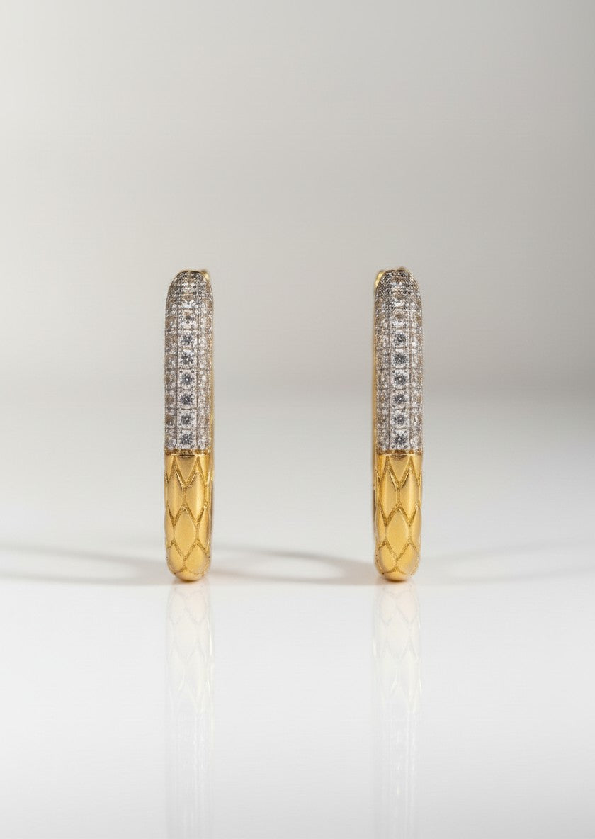 Textured Pavé Oval Hoop Earrings hoop earrings with pavé stone setting on clean white background, product flat lay, ZARIÉ fine jewellery LUMIÈRE collection