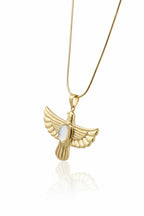 Winged Dove Medallion Necklace fine chain necklace close-up detail shot showing craftsmanship, ZARIÉ fine jewellery HARMONIE collection