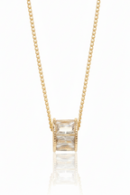 Élise Column Necklace fine chain necklace on clean white background, product flat lay, ZARIÉ fine jewellery LUMIÈRE collection