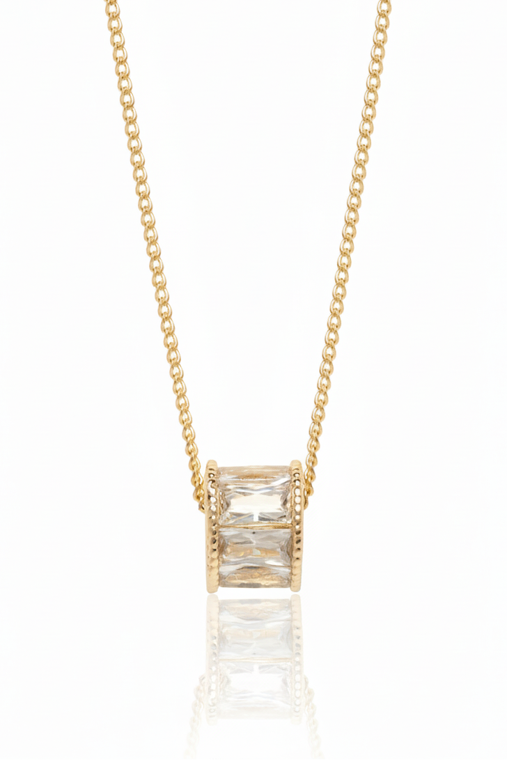 Élise Column Necklace fine chain necklace on clean white background, product flat lay, ZARIÉ fine jewellery LUMIÈRE collection